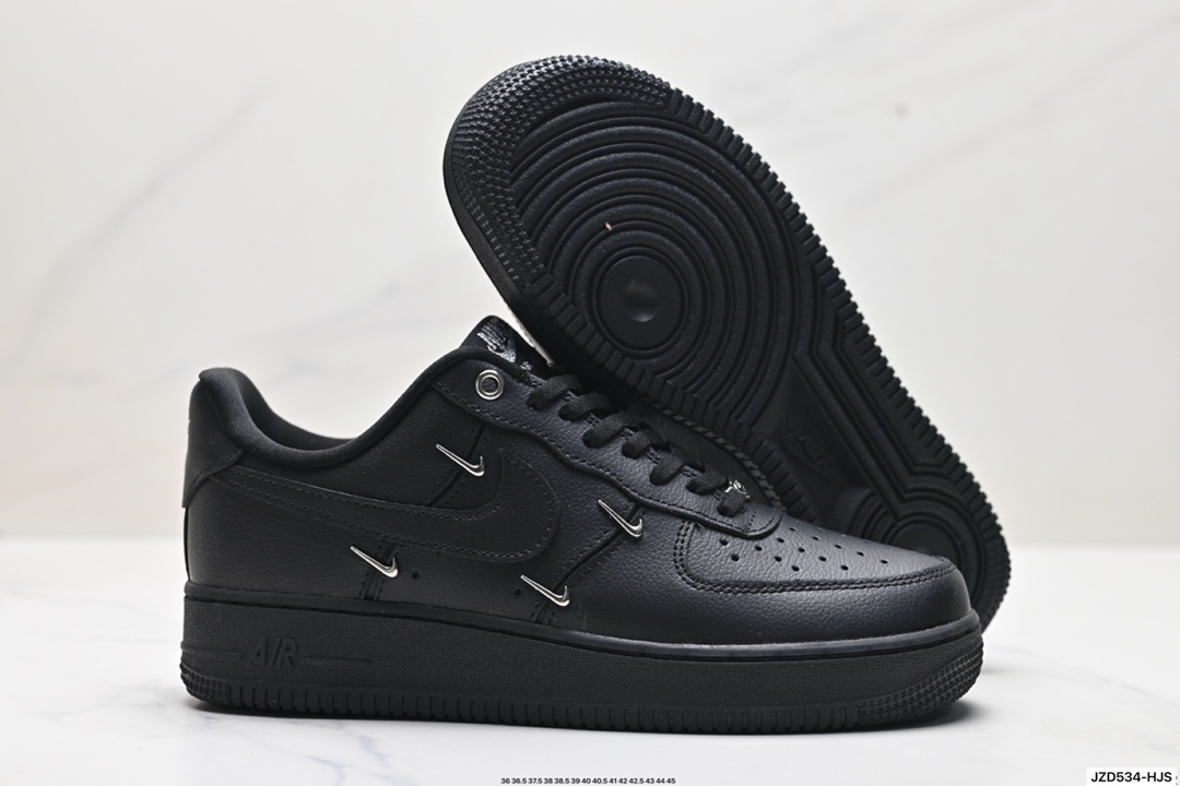 Nike Air Force 1 Shoes